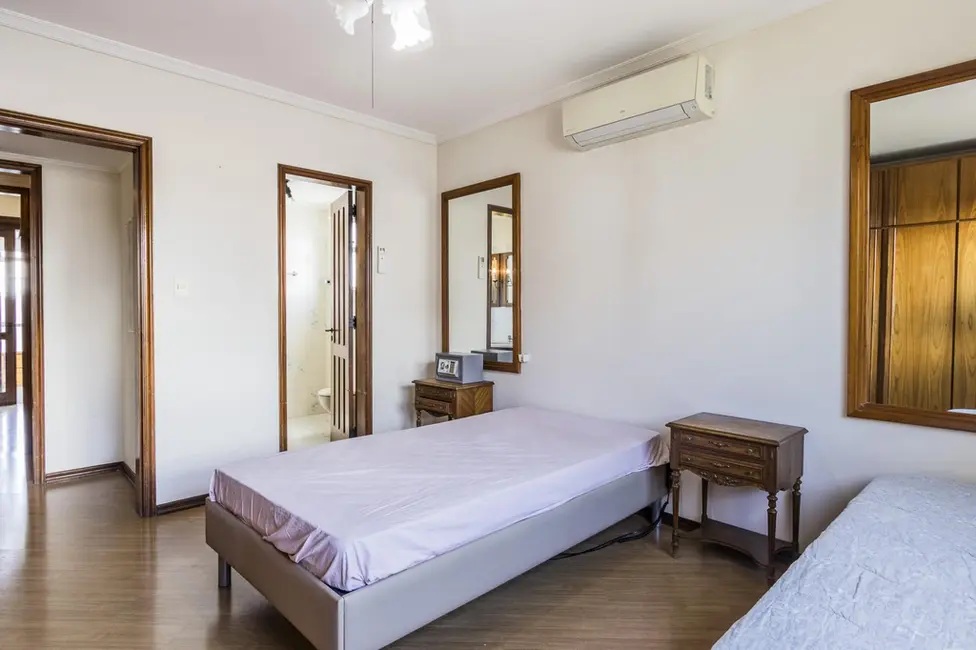 Foto 6 de Apartamento com 3 quartos à venda, 257m2 em Menino Deus, Porto Alegre - RS