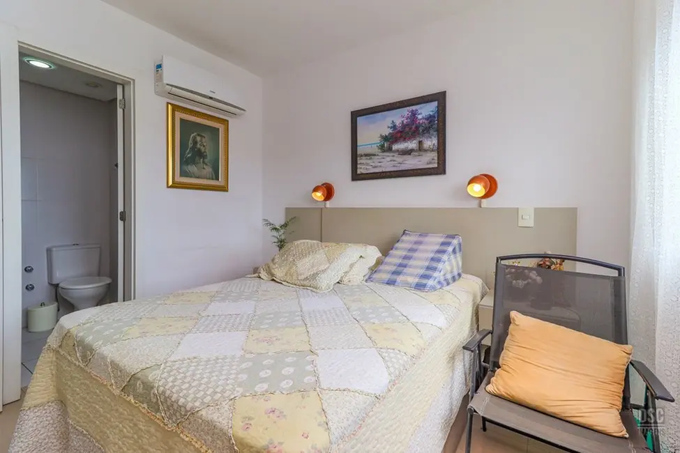 Foto 6 de Apartamento com 3 quartos à venda, 74m2 em Medianeira, Porto Alegre - RS