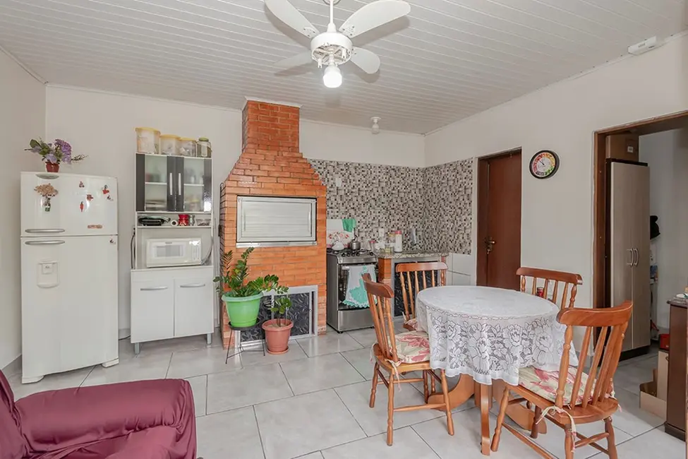 Foto 9 de Casa com 2 quartos à venda, 145m2 em Teresópolis, Porto Alegre - RS