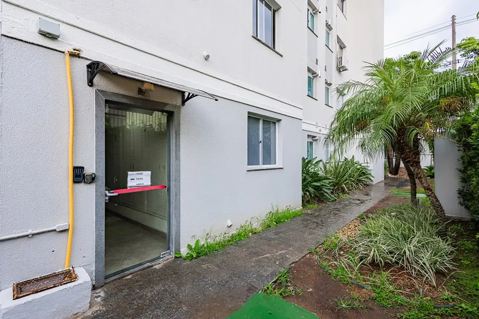 Foto 4 de Apartamento com 2 quartos à venda, 48m2 em Glória, Porto Alegre - RS