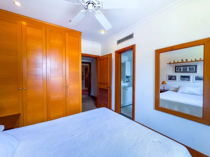 Foto 9 de Apartamento com 4 quartos à venda, 333m2 em Bela Vista, Porto Alegre - RS