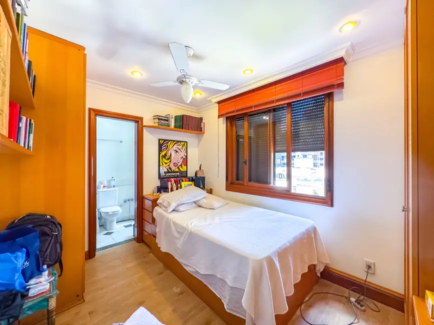 Foto 2 de Apartamento com 4 quartos à venda, 333m2 em Bela Vista, Porto Alegre - RS