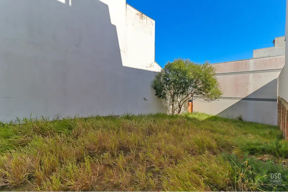 Foto 4 de Terreno / Lote à venda, 224m2 em Guarujá, Porto Alegre - RS