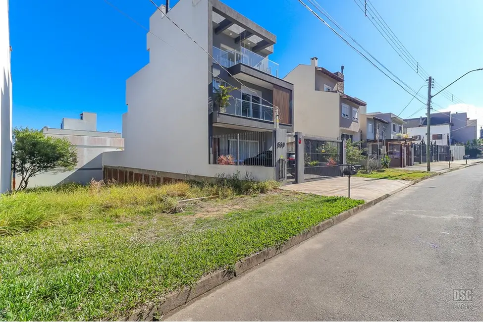 Foto 7 de Terreno / Lote à venda, 224m2 em Guarujá, Porto Alegre - RS