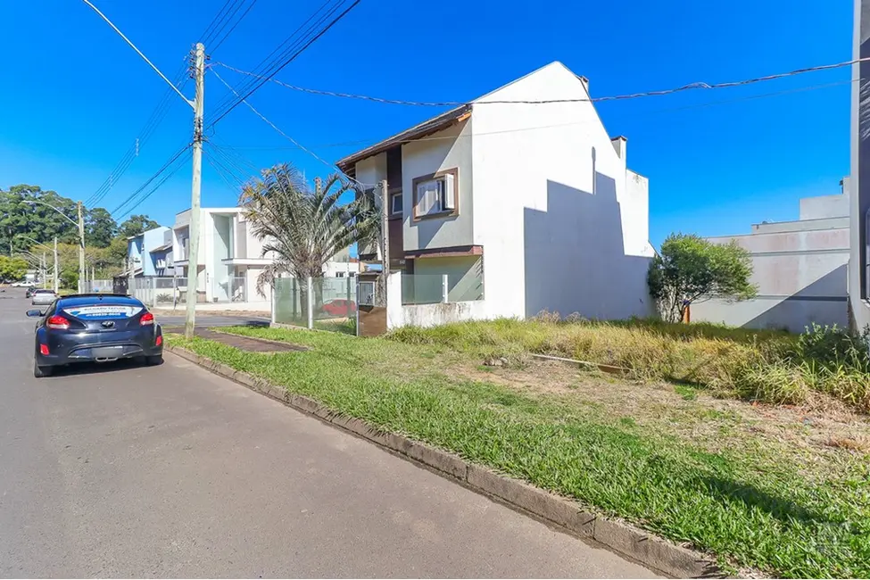 Foto 8 de Terreno / Lote à venda, 224m2 em Guarujá, Porto Alegre - RS