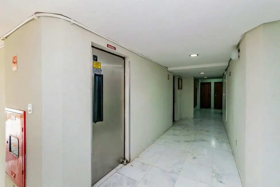 Foto 9 de Apartamento com 2 quartos à venda, 61m2 em Tristeza, Porto Alegre - RS