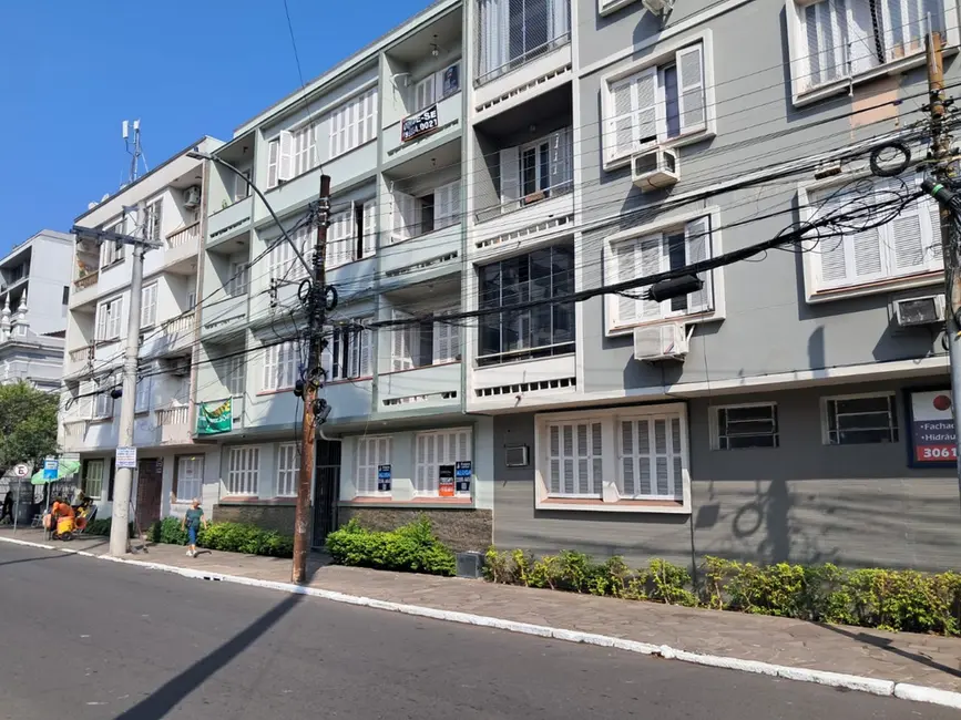 Apartamento com 1 quarto à venda, 28m2 em Menino Deus, Porto Alegre - RS - imagem 1 Foto 1 de Apartamento com 1 quarto à venda, 28m2 em Menino Deus, Porto Alegre - RS