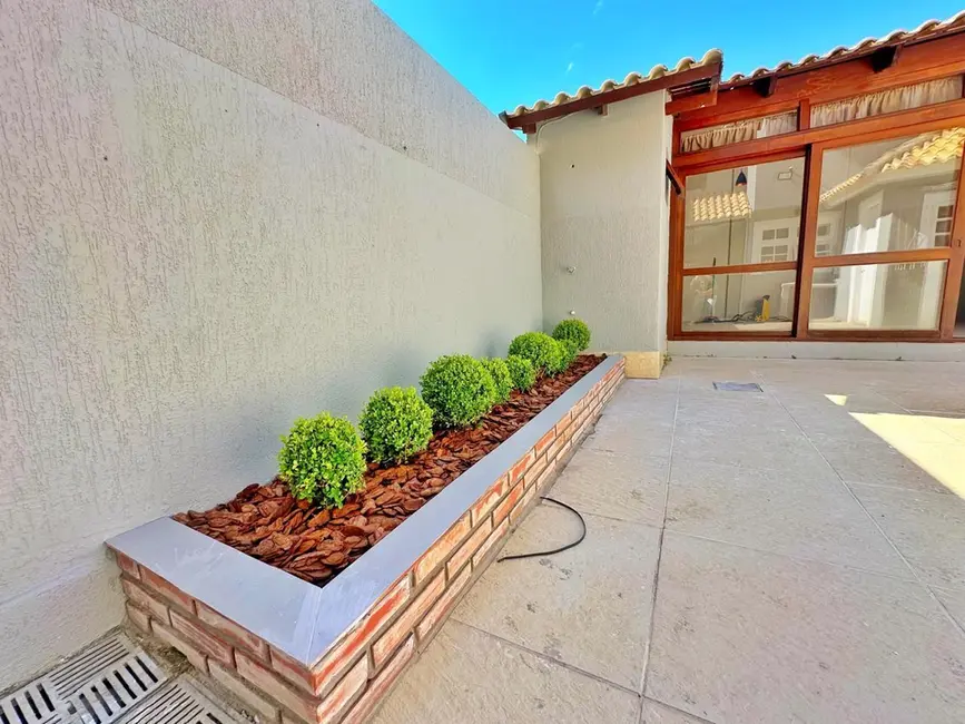 Foto 9 de Casa com 3 quartos à venda, 104m2 em Hípica, Porto Alegre - RS