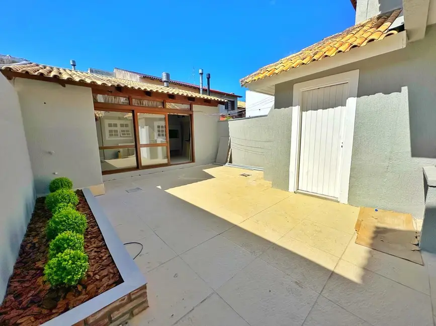 Foto 8 de Casa com 3 quartos à venda, 104m2 em Hípica, Porto Alegre - RS