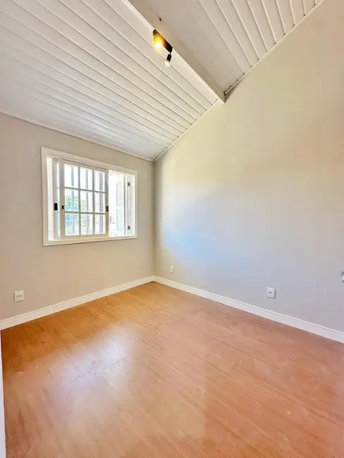 Foto 4 de Casa com 3 quartos à venda, 104m2 em Hípica, Porto Alegre - RS