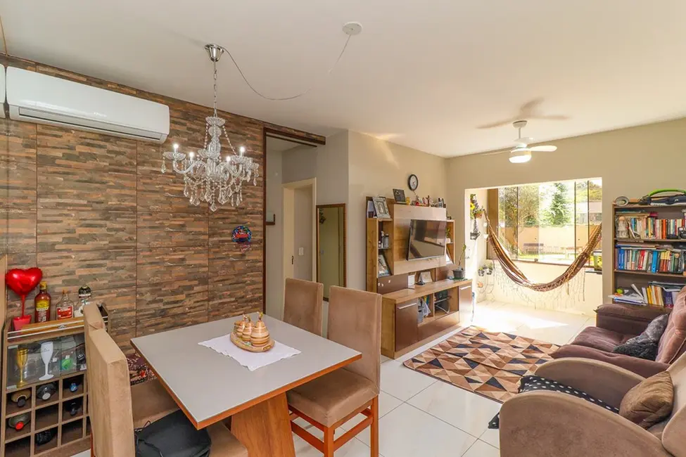 Foto 1 de Apartamento com 2 quartos à venda, 64m2 em Cavalhada, Porto Alegre - RS