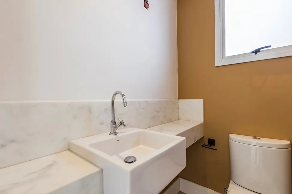 Foto 3 de Apartamento com 2 quartos à venda, 91m2 em Menino Deus, Porto Alegre - RS