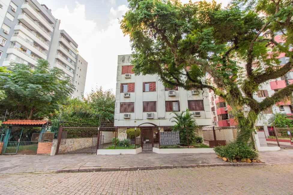 Foto 3 de Apartamento com 1 quarto à venda, 45m2 em Santana, Porto Alegre - RS