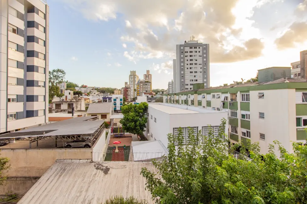 Foto 8 de Apartamento com 1 quarto à venda, 45m2 em Santana, Porto Alegre - RS