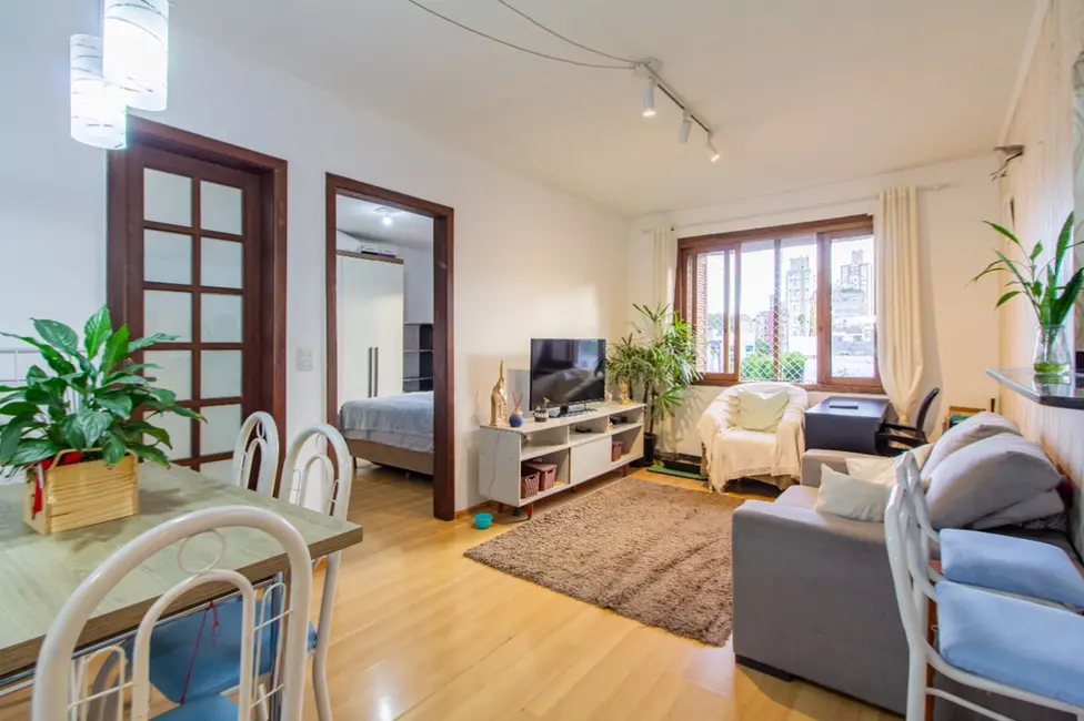 Foto 1 de Apartamento com 1 quarto à venda, 45m2 em Santana, Porto Alegre - RS