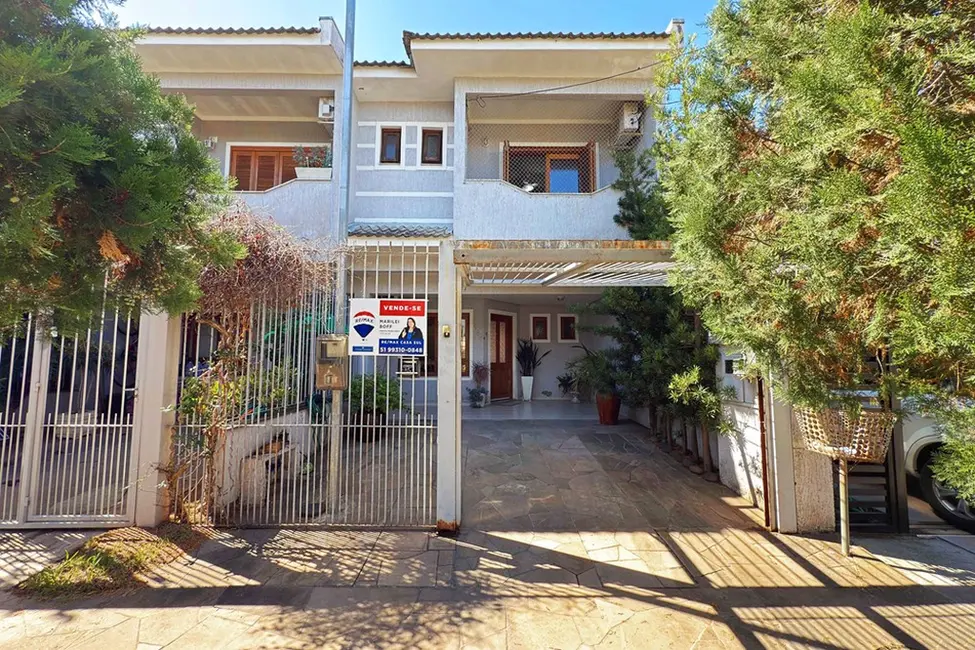 Foto 1 de Casa com 3 quartos à venda, 138m2 em Hípica, Porto Alegre - RS