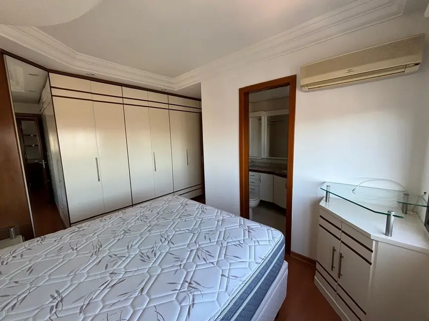 Foto 4 de Apartamento com 3 quartos à venda, 103m2 em Menino Deus, Porto Alegre - RS