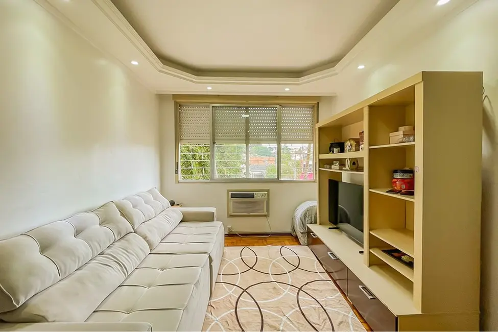 Foto 2 de Apartamento com 2 quartos à venda, 69m2 em Cristal, Porto Alegre - RS