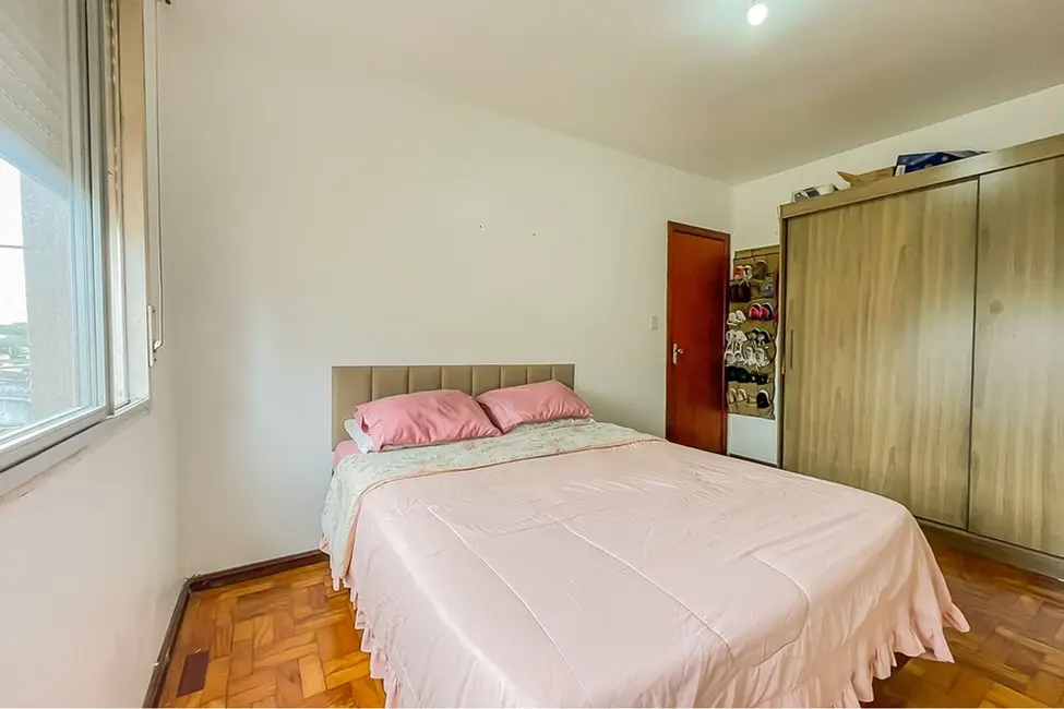 Foto 6 de Apartamento com 2 quartos à venda, 69m2 em Cristal, Porto Alegre - RS