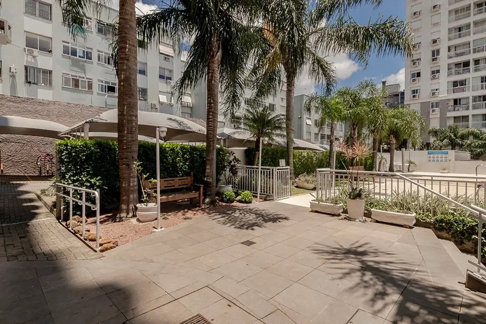 Foto 3 de Apartamento com 2 quartos à venda, 60m2 em Cristo Redentor, Porto Alegre - RS