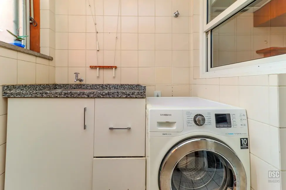 Foto 3 de Apartamento com 3 quartos à venda, 200m2 em Passo da Areia, Porto Alegre - RS