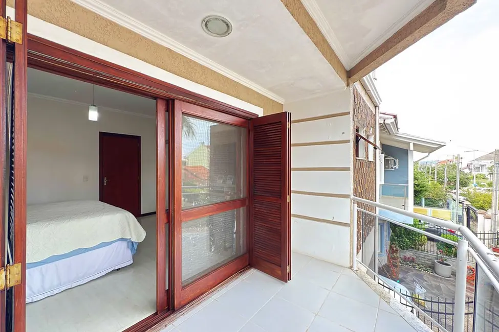 Foto 6 de Casa de Condomínio com 3 quartos à venda, 254m2 em Hípica, Porto Alegre - RS