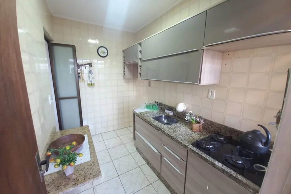 Apartamento com 2 quartos à venda, 46m2 em Rubem Berta, Porto Alegre - RS - imagem 8 Foto 8 de Apartamento com 2 quartos à venda, 46m2 em Rubem Berta, Porto Alegre - RS