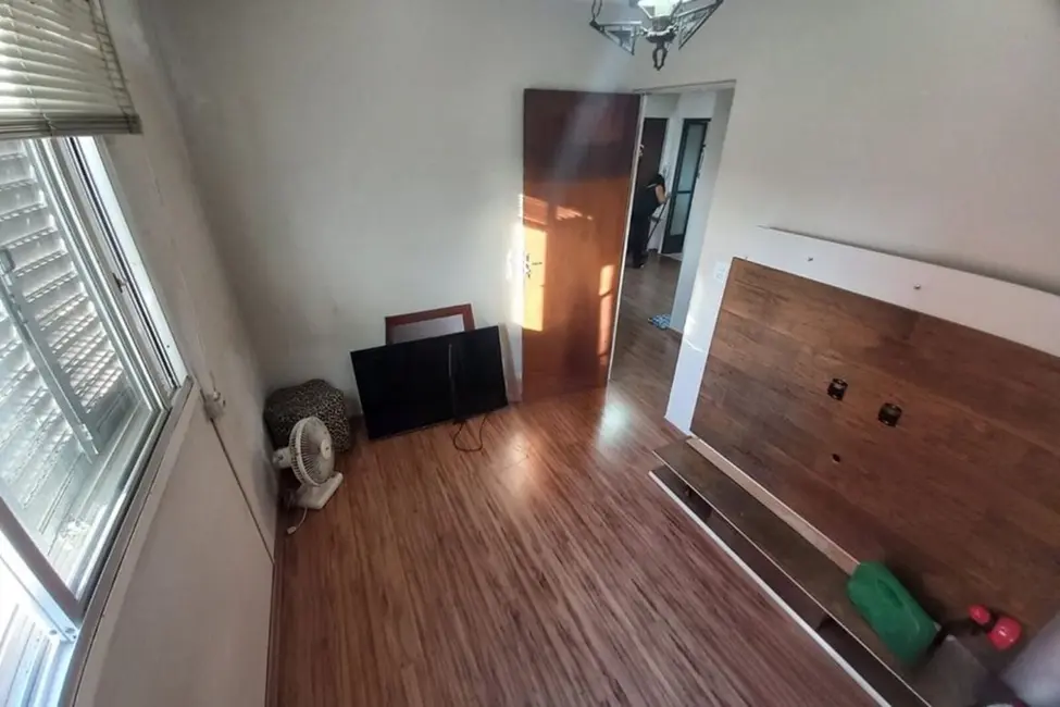 Apartamento com 2 quartos à venda, 46m2 em Rubem Berta, Porto Alegre - RS - imagem 1 Foto 1 de Apartamento com 2 quartos à venda, 46m2 em Rubem Berta, Porto Alegre - RS