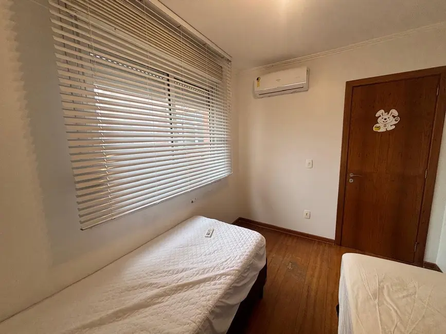 Foto 6 de Apartamento com 3 quartos à venda, 96m2 em Chácara das Pedras, Porto Alegre - RS