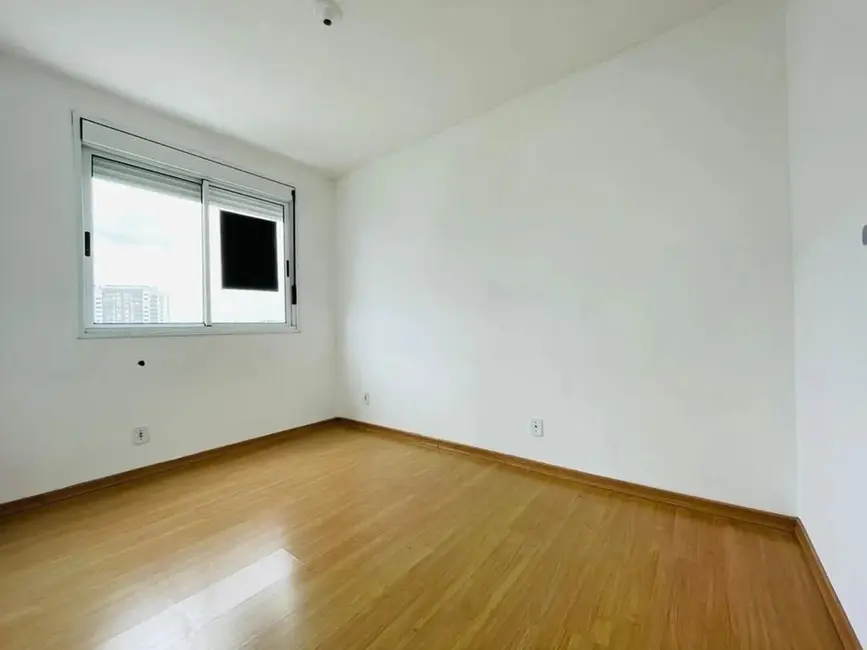 Foto 2 de Apartamento com 3 quartos à venda, 78m2 em São Sebastião, Porto Alegre - RS