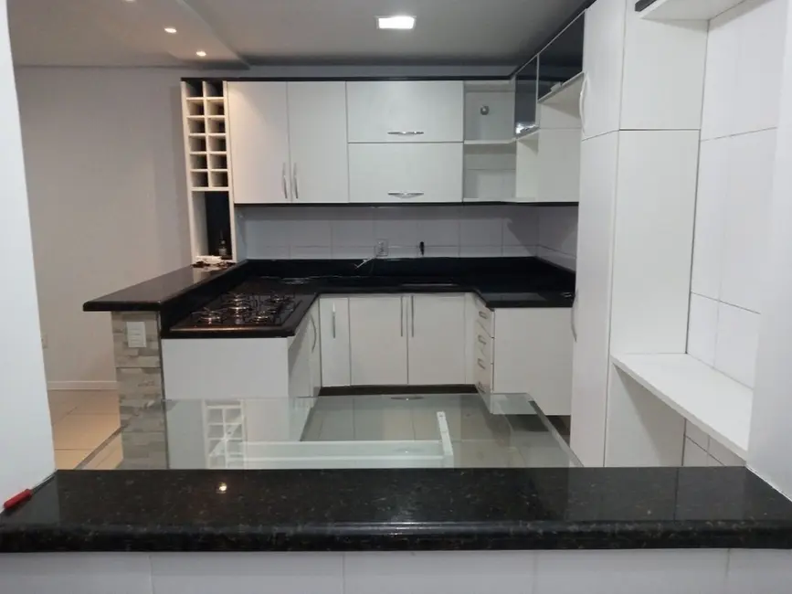 Casa com 2 quartos à venda, 78m2 em Cristo Redentor, Porto Alegre - RS - imagem 5 Foto 5 de Casa com 2 quartos à venda, 78m2 em Cristo Redentor, Porto Alegre - RS