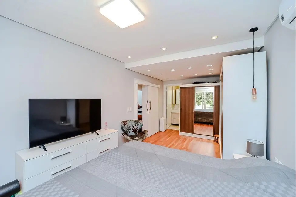 Foto 4 de Casa com 3 quartos à venda, 185m2 em São Sebastião, Porto Alegre - RS