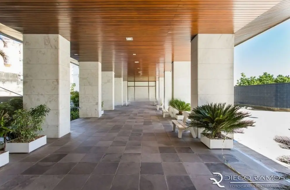 Foto 9 de Apartamento com 2 quartos à venda, 68m2 em Floresta, Porto Alegre - RS