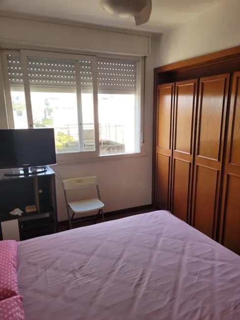 Foto 3 de Apartamento com 2 quartos à venda, 68m2 em Floresta, Porto Alegre - RS