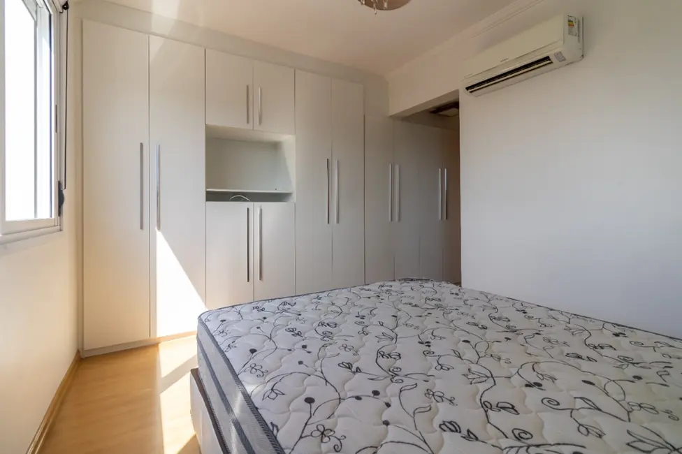 Apartamento com 2 quartos à venda, 74m2 em Petrópolis, Porto Alegre - RS - imagem 4 Foto 4 de Apartamento com 2 quartos à venda, 74m2 em Petrópolis, Porto Alegre - RS