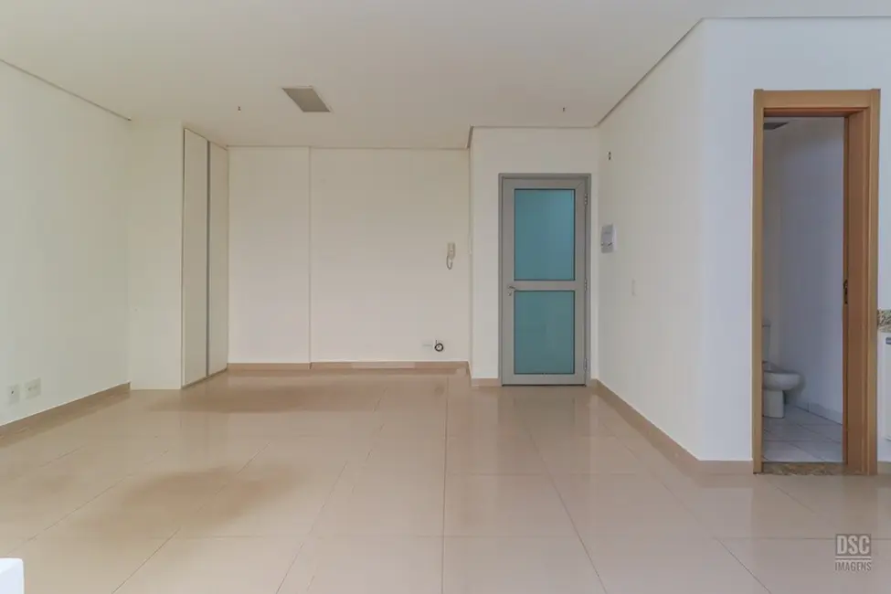 Foto 5 de Sala Comercial à venda, 48m2 em São Geraldo, Porto Alegre - RS