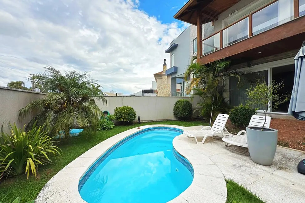 Foto 9 de Casa com 3 quartos à venda, 243m2 em Hípica, Porto Alegre - RS