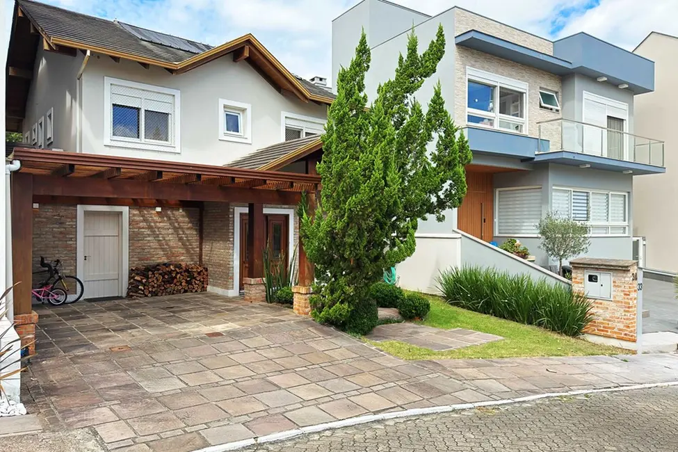 Foto 1 de Casa com 3 quartos à venda, 243m2 em Hípica, Porto Alegre - RS