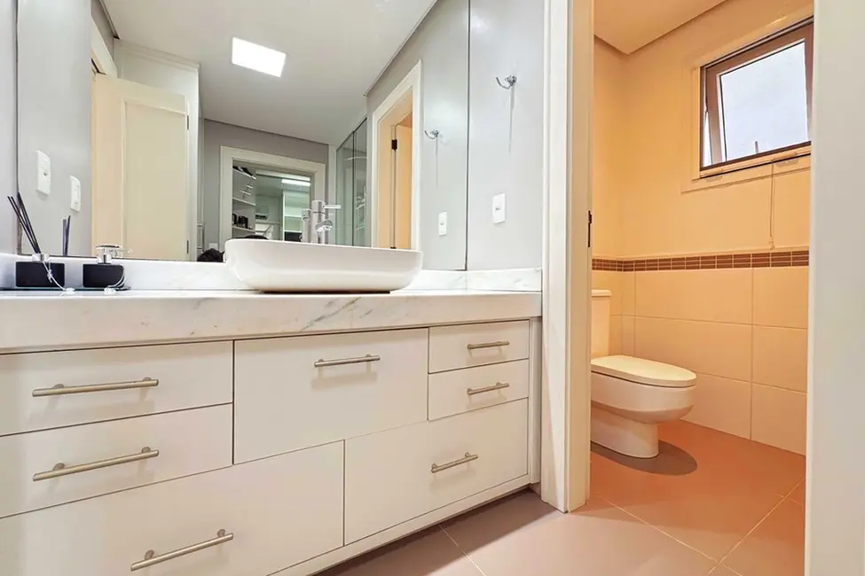 Foto 7 de Casa com 3 quartos à venda, 243m2 em Hípica, Porto Alegre - RS