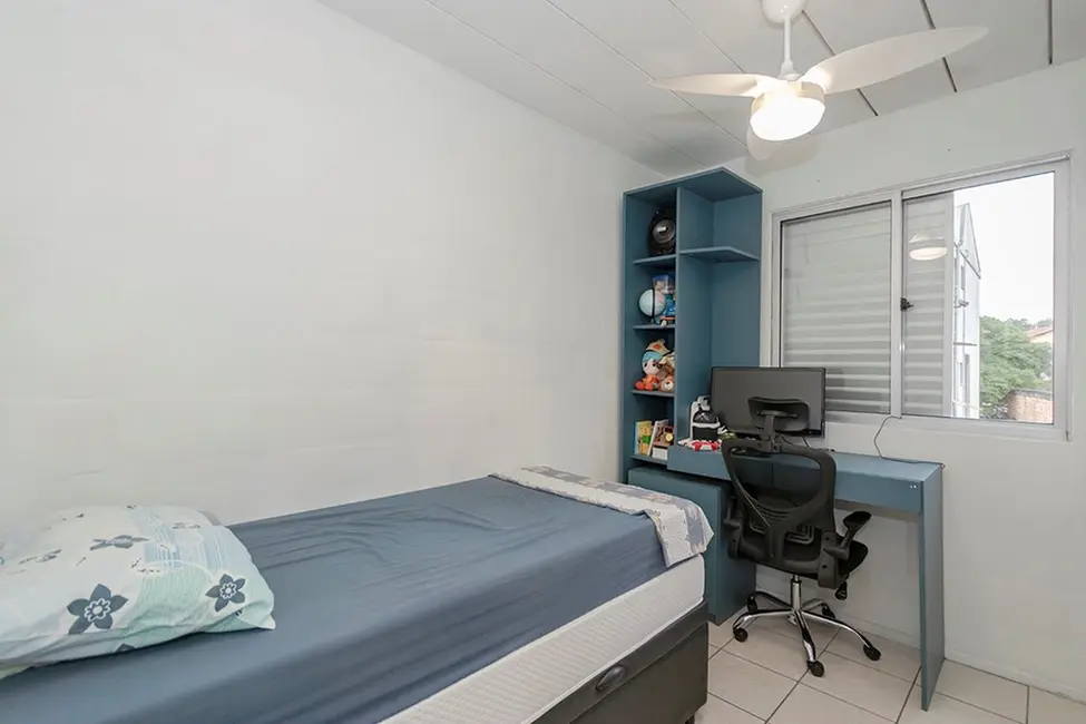 Foto 3 de Apartamento com 2 quartos à venda, 45m2 em Lomba do Pinheiro, Porto Alegre - RS