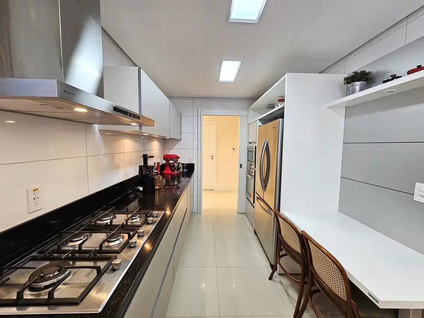 Foto 6 de Apartamento com 3 quartos à venda, 181m2 em Bela Vista, Porto Alegre - RS