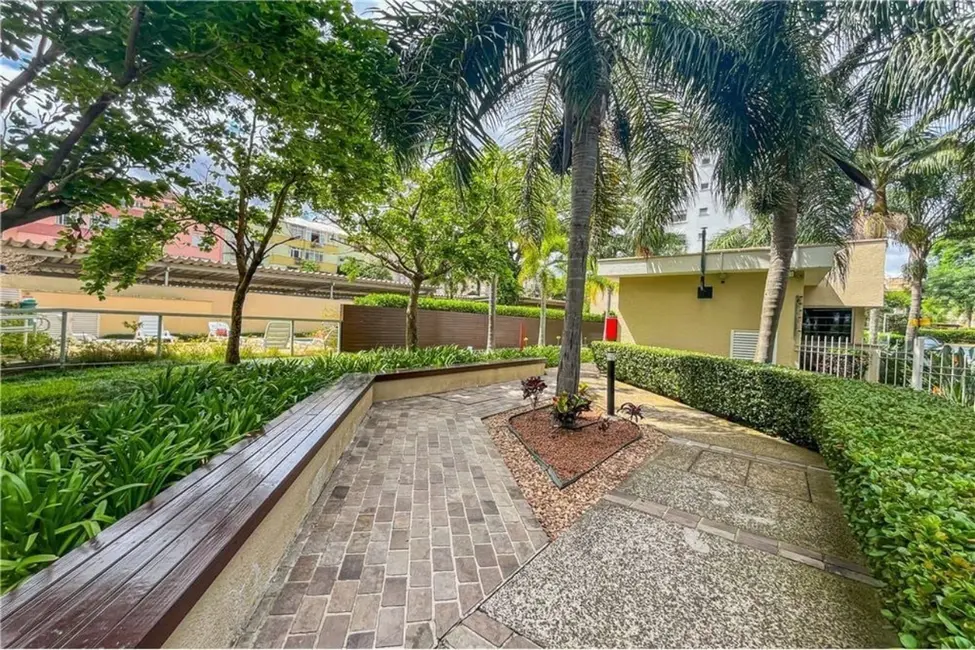 Foto 3 de Apartamento com 3 quartos à venda, 84m2 em Jardim Lindóia, Porto Alegre - RS