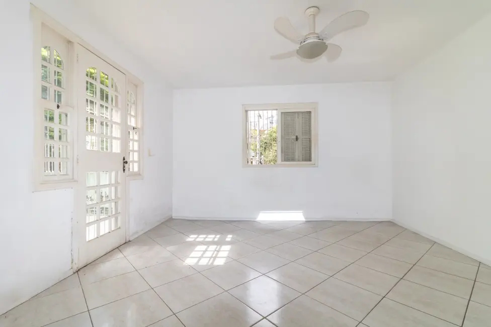 Foto 6 de Casa com 5 quartos à venda, 230m2 em Petrópolis, Porto Alegre - RS