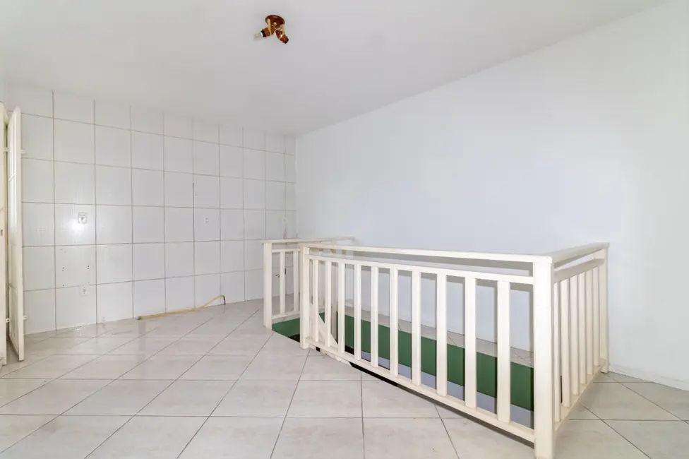 Foto 9 de Casa com 5 quartos à venda, 230m2 em Petrópolis, Porto Alegre - RS
