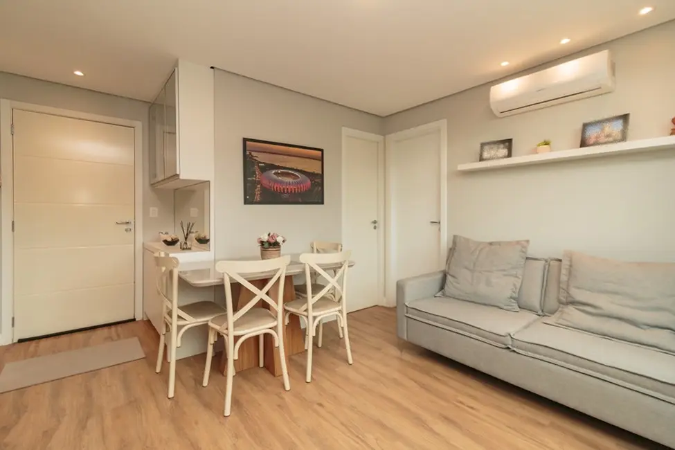 Apartamento com 1 quarto à venda, 40m2 em Menino Deus, Porto Alegre - RS - imagem 4 Foto 4 de Apartamento com 1 quarto à venda, 40m2 em Menino Deus, Porto Alegre - RS