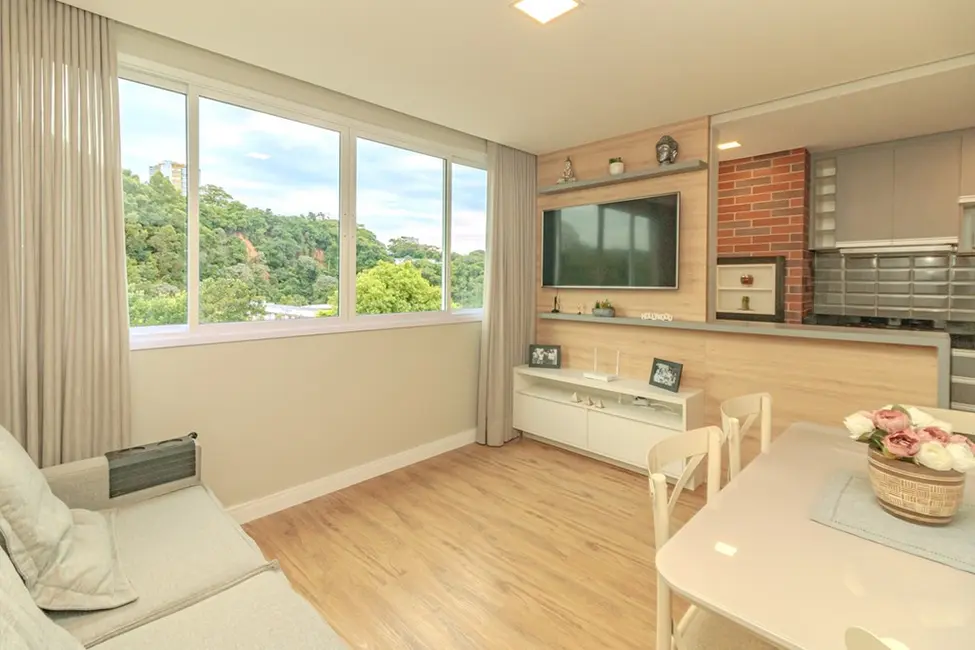 Apartamento com 1 quarto à venda, 40m2 em Menino Deus, Porto Alegre - RS - imagem 3 Foto 3 de Apartamento com 1 quarto à venda, 40m2 em Menino Deus, Porto Alegre - RS