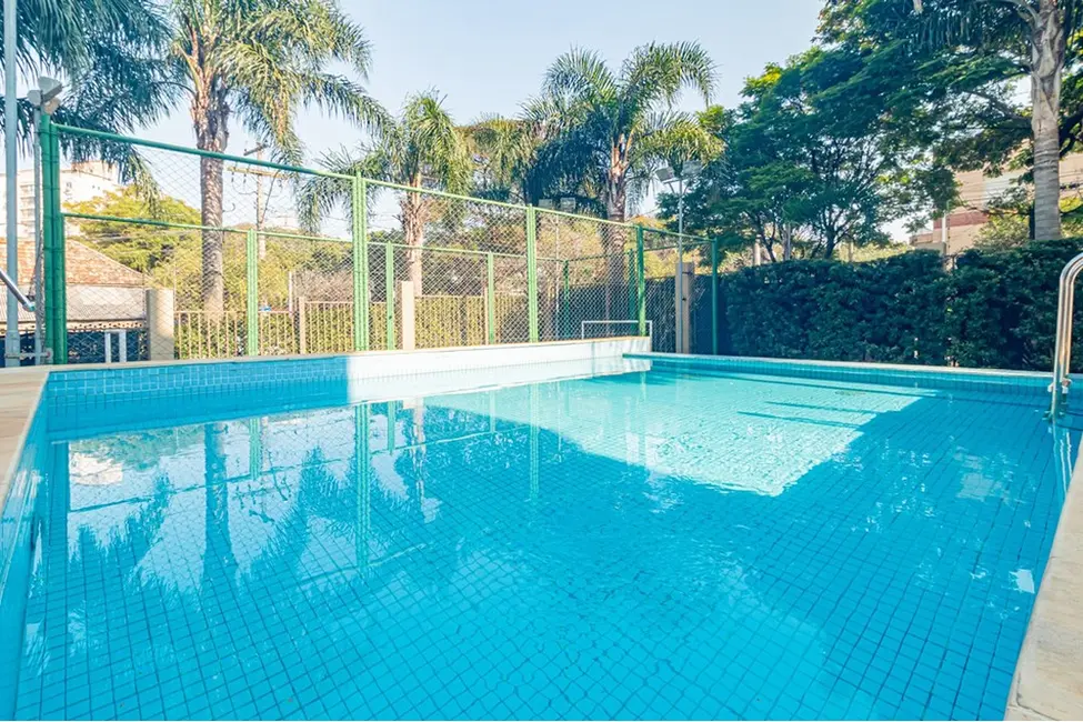 Foto 2 de Apartamento com 3 quartos à venda, 72m2 em Passo da Areia, Porto Alegre - RS