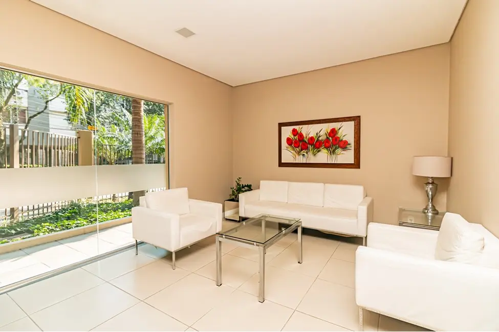 Foto 4 de Apartamento com 3 quartos à venda, 72m2 em Passo da Areia, Porto Alegre - RS