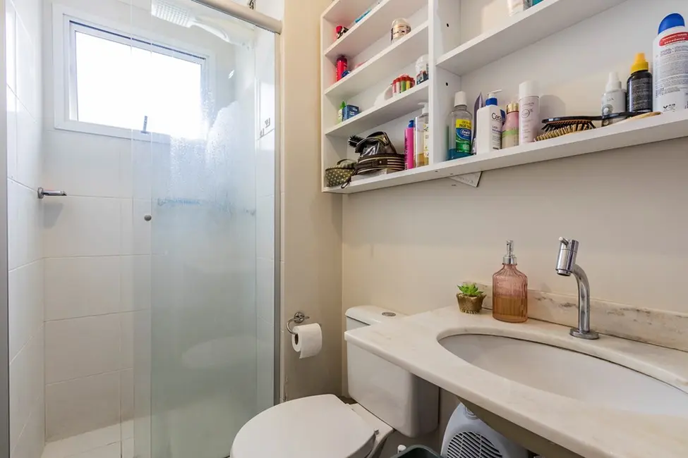 Foto 6 de Apartamento com 3 quartos à venda, 69m2 em Vila Ipiranga, Porto Alegre - RS