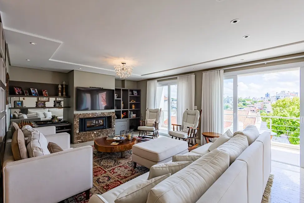 Foto 4 de Casa com 3 quartos à venda, 447m2 em Chácara das Pedras, Porto Alegre - RS